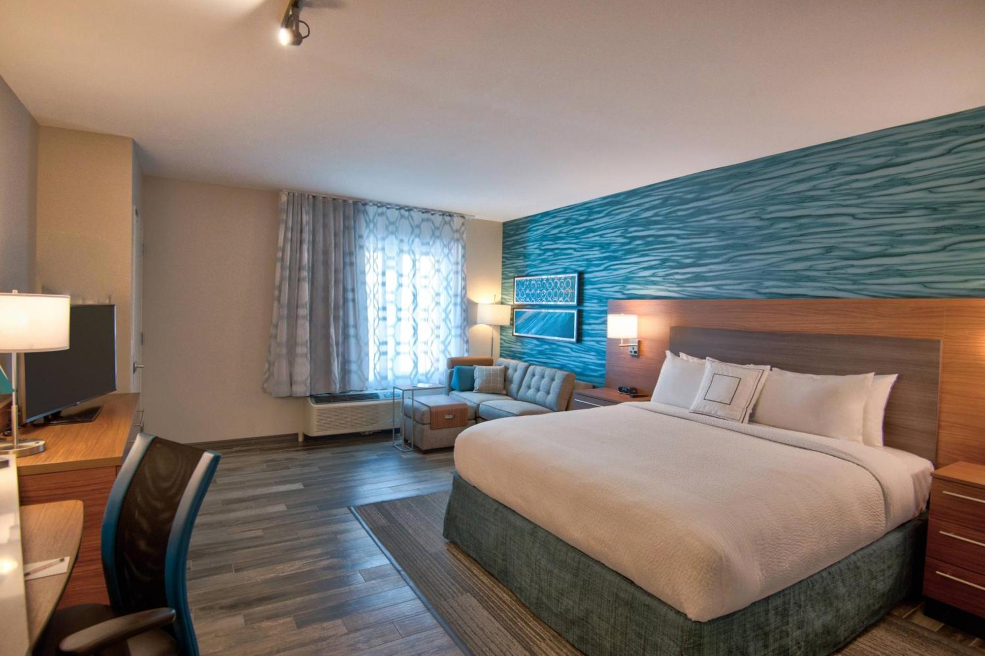 Towneplace Suites By Marriott Miami Airport Exterior photo