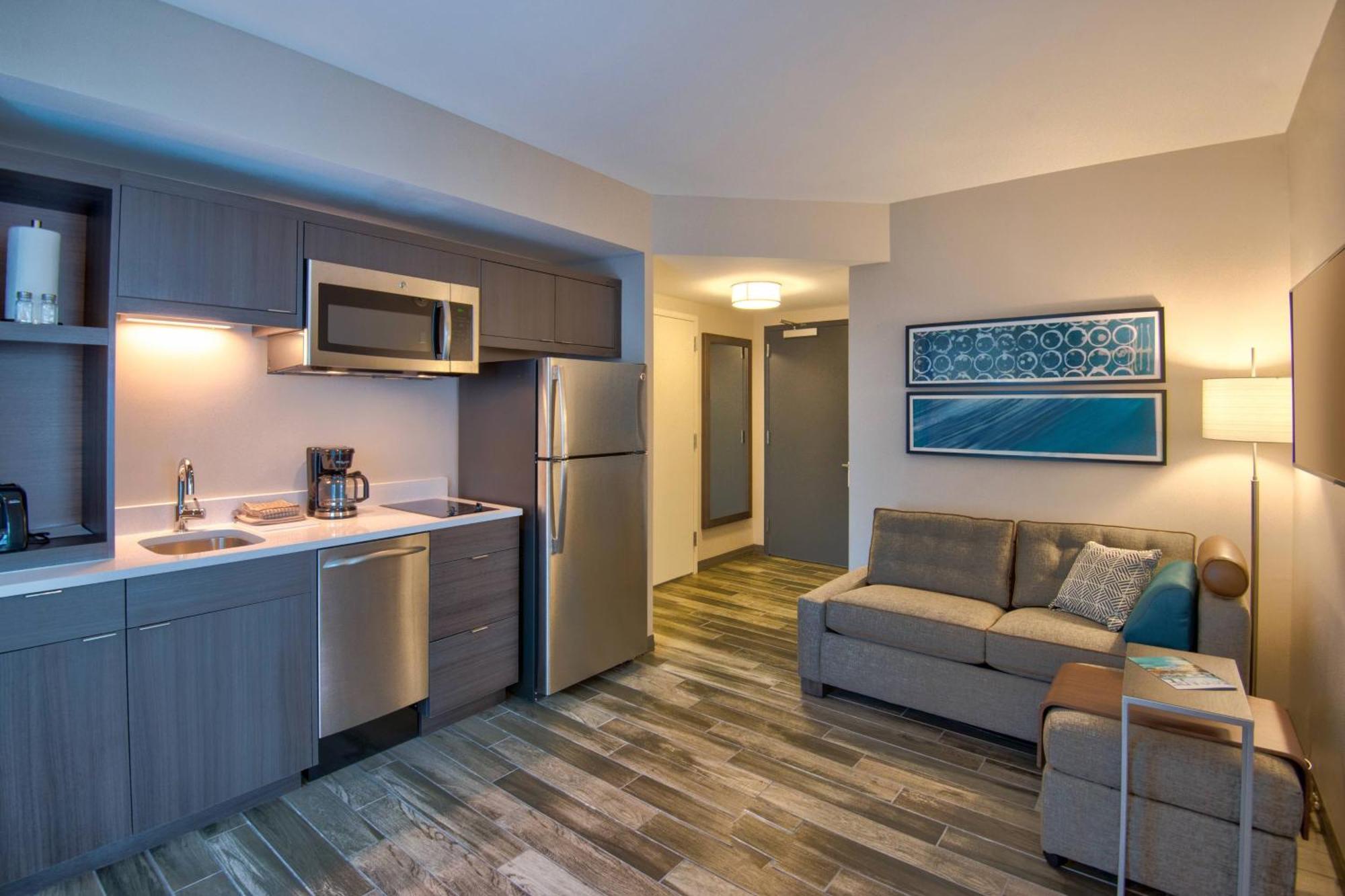 Towneplace Suites By Marriott Miami Airport Exterior photo