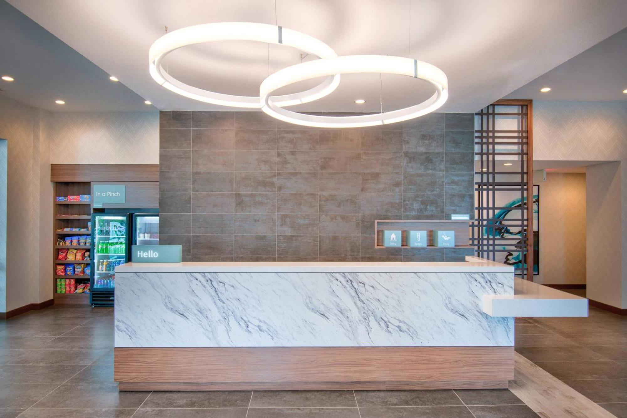 Towneplace Suites By Marriott Miami Airport Exterior photo